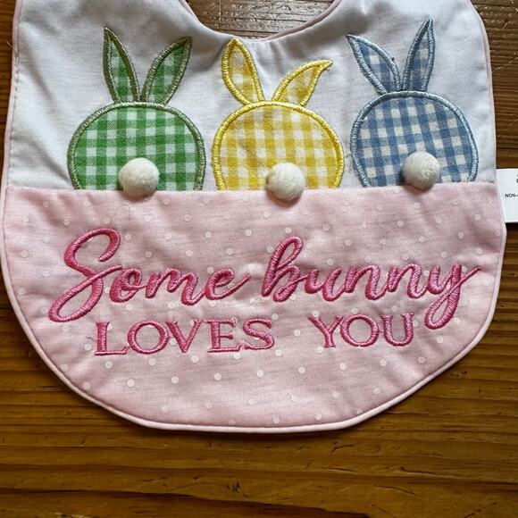 Bunny spring white pink checkered embroidered bib - Picture 2 of 3